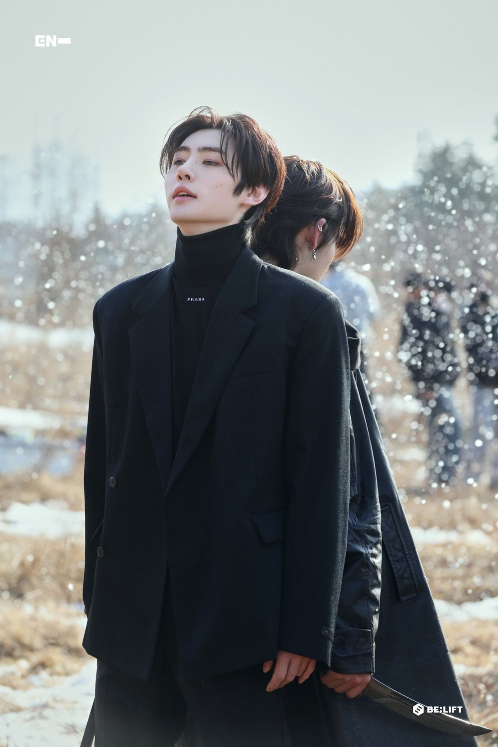 韓網票選7位最適合「非人類」概念的KPOP男偶像！Felix根本是精靈本體，成訓、鉉辰太像吸血鬼！-2