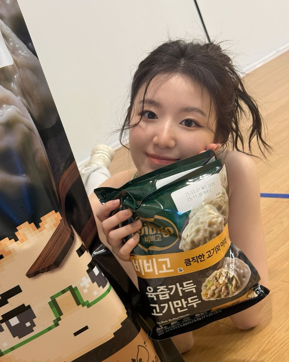 網評6位宅到出名的「棉被精靈」KPOP女偶像！Jisoo、IU不愛出門，宮脇咲良只想在家打電動！-11