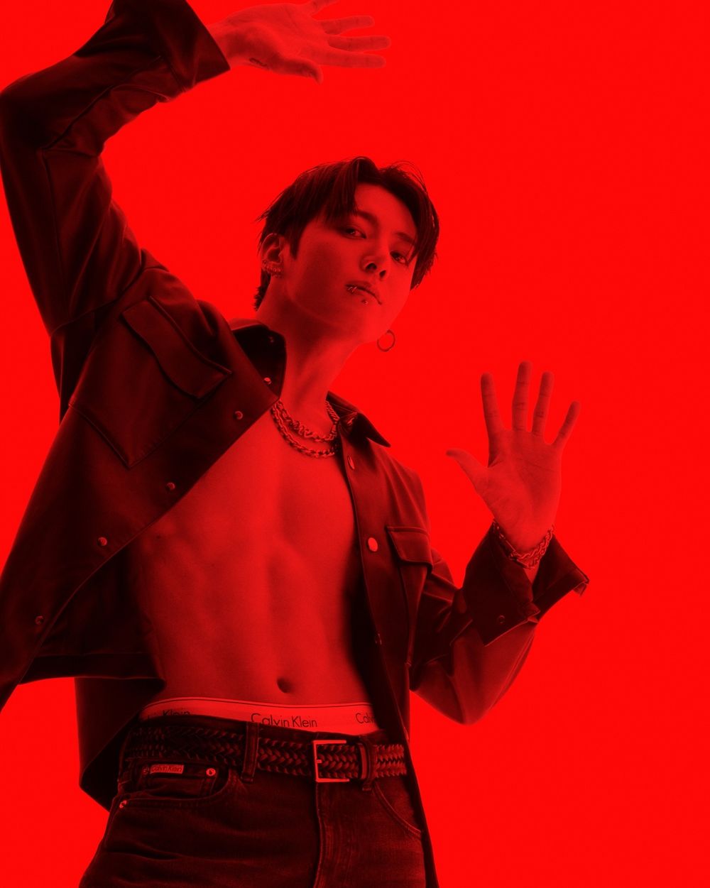 肌肉兔王回歸！BTS柾國Calvin Klein新廣告「腹肌解封印」阿米們心臟要爆了！-7