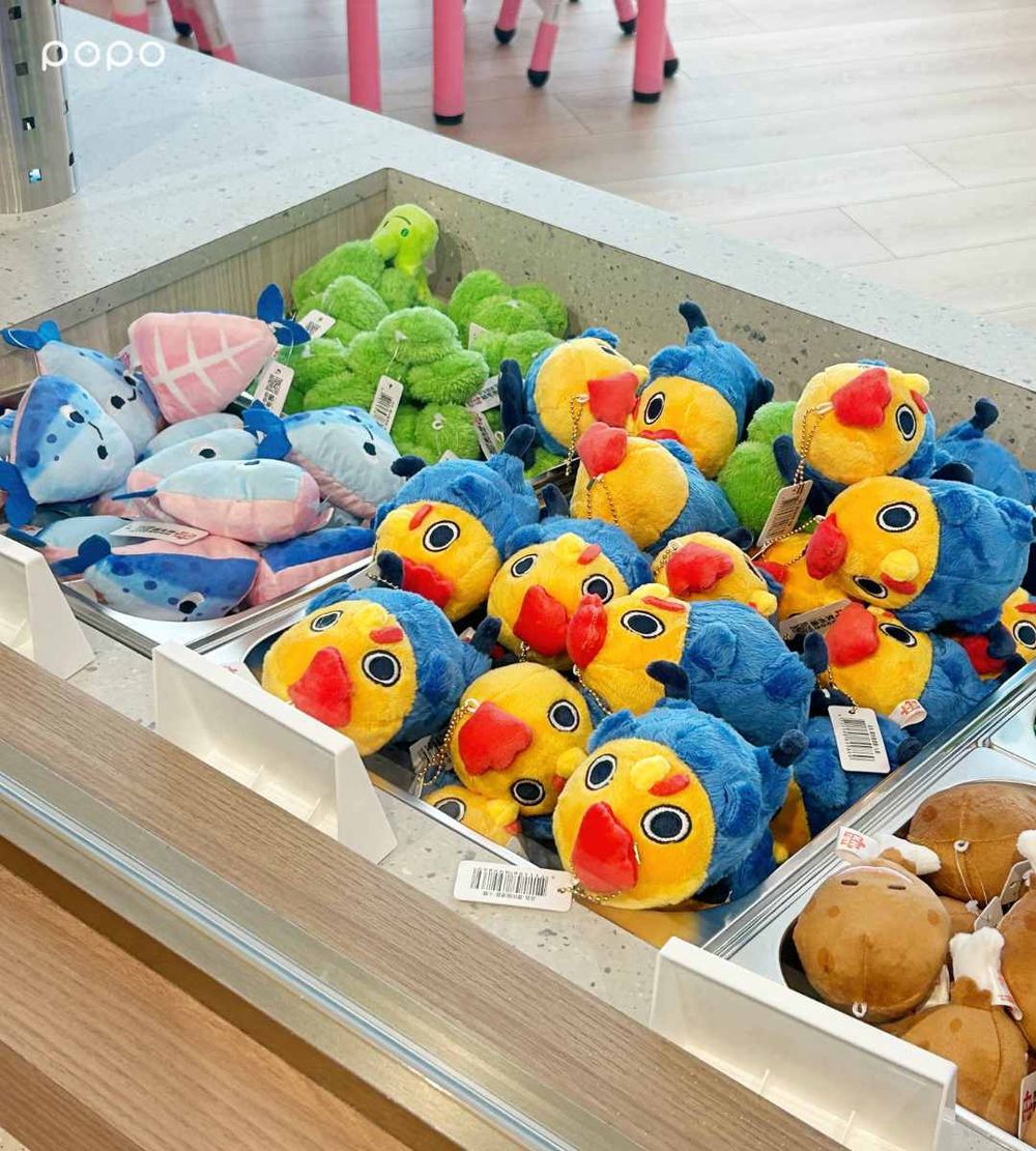 台版Jellycat太可愛！KHTOY「火雞肉飯便當」荷包蛋、雞腿玩偶萌翻天，還有矮袋鼠展區要拍！-8