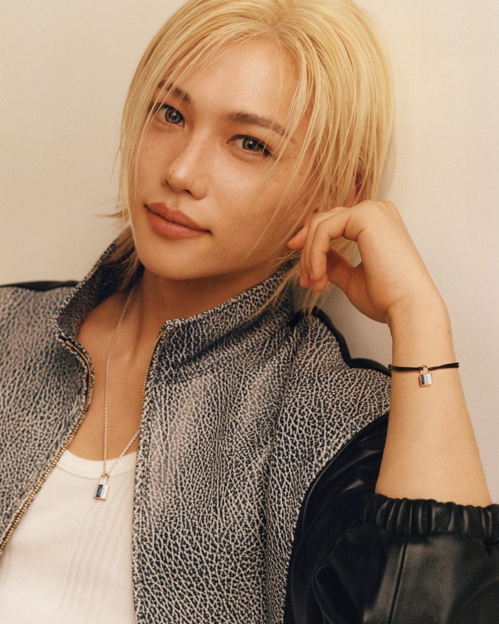 女生票選最想要！2025六款「精品聖誕項鍊」推薦！Felix聯名LV、MIU MIU小愛心超可愛！-12