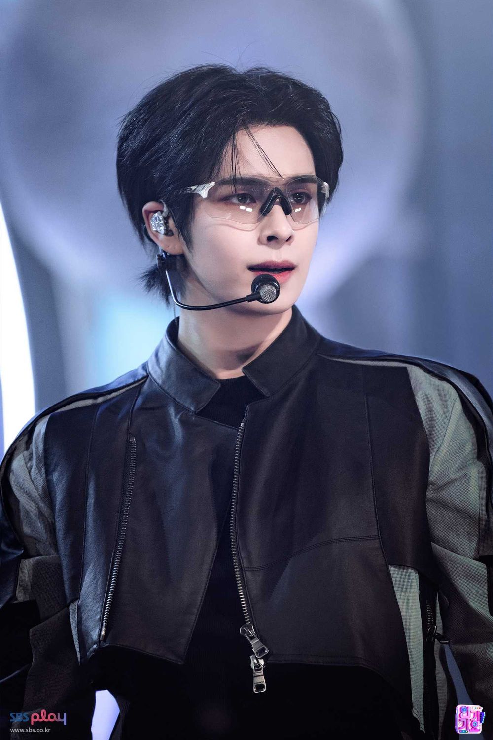 韓網熱議6位「濃顏系美男」KPOP新生代偶像！JAKE、LEEHAN入榜，CORTIS忙內安乾鎬帥到上熱搜！-11