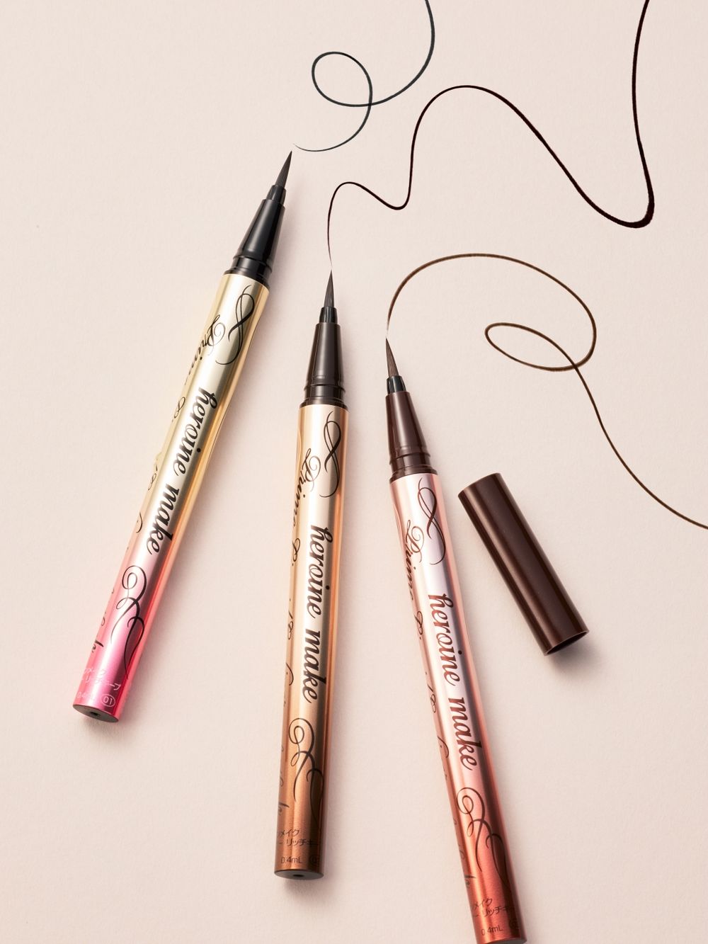 睫毛膏界怪物新人！日女大愛KISSME「LASH HYPE睫毛膏」首創捲翹立體刷頭、濃密纖長一次滿足，一刷秒變女主角！-7