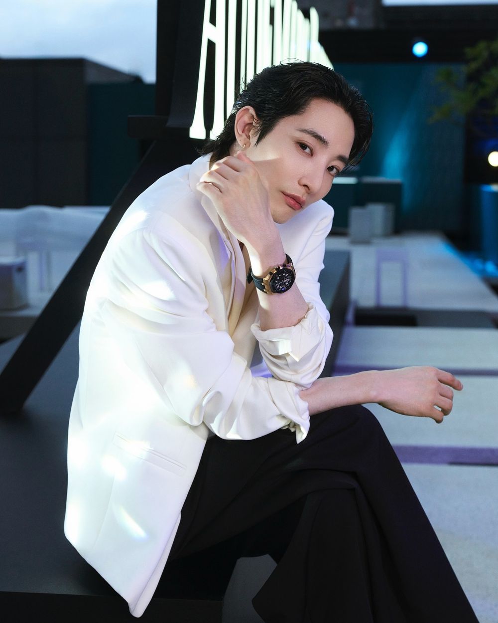 已經太幸福！男神「李洙赫」手戴百萬豪錶出席Audemars Piguet活動！蕭敬騰、彭千祐都來了！-24