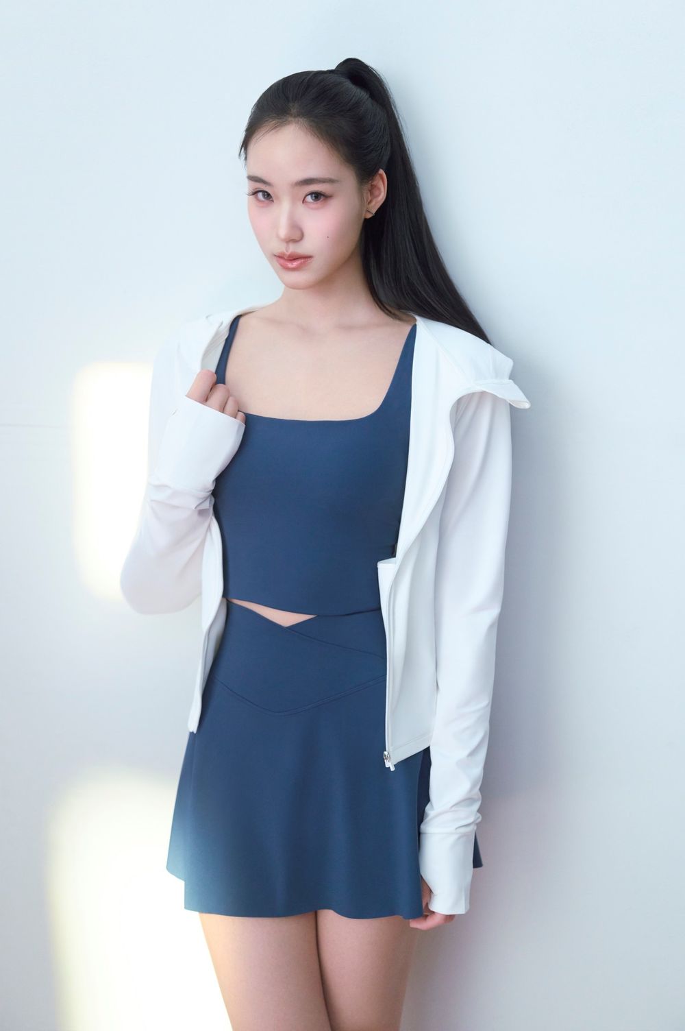 最美星二代當之無愧！小S女兒Lily許紹恩拿下黛安芬品牌大使！愛豆級身材女生都羨慕！-8