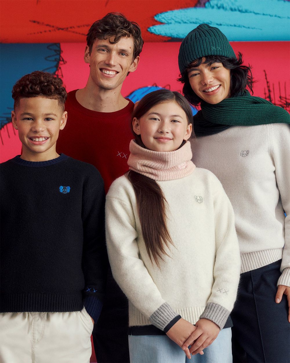 UNIQLO X KAWS聯名回來了！冬天專屬「毛衣、手套、毛帽」太好看！XX標誌都想入手！-5