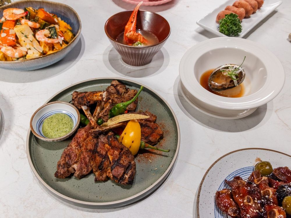 饗食天堂插旗林口！「紫薯福粿球、青醬炭烤羊肩排」12道限定料理一次看，還有超療癒港點推車要吃！-2