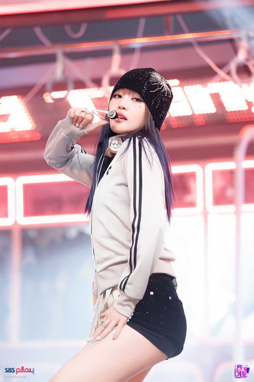 網評6位唱腔超有特色的KPOP女偶像！雨琦渾厚低音太迷人，Rosé、Winter嗓音辨識度超高！-4