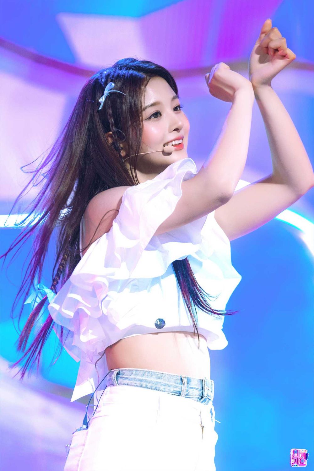 網評6位最適合「非人類」概念的KPOP女偶像！Karina美到像AI，張員瑛、Sullyoon根本精靈下凡！-9