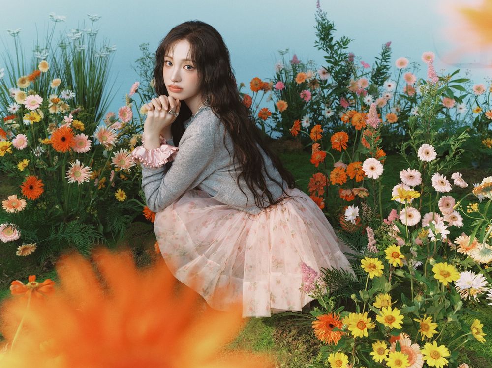 2025韓星超慵懶燙髮示範！宋慧喬、SANA、Winter都這樣燙，短中長髮都適用，不挑臉型、燙完質感直接拉滿！-10