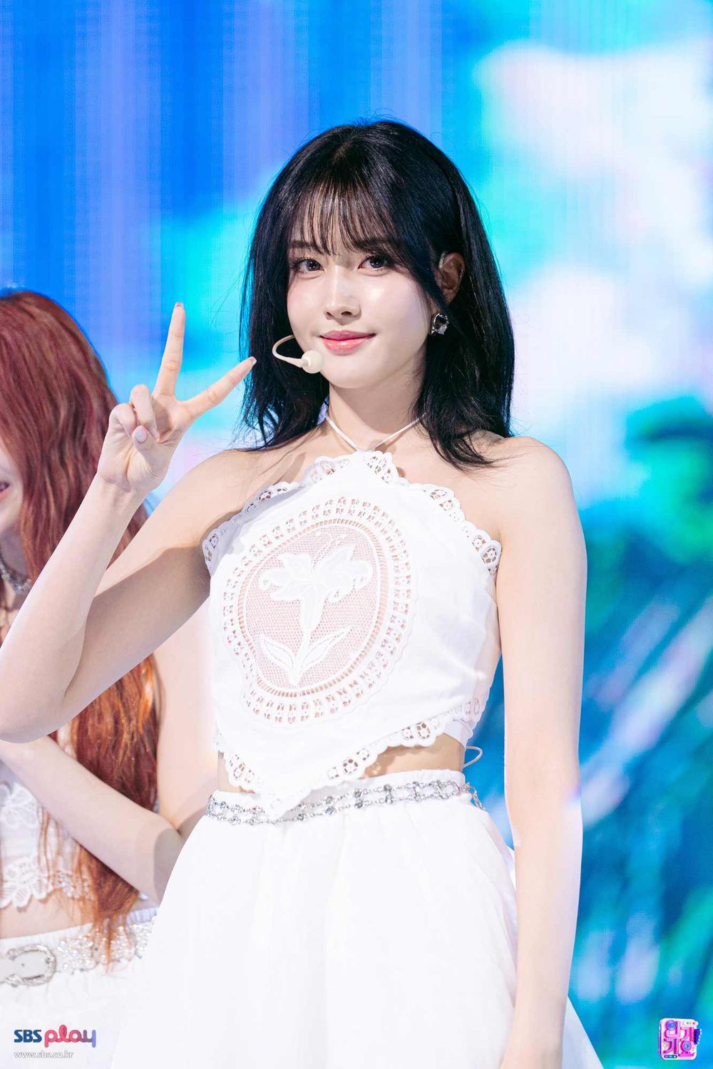 韓網熱議6位KPOP新生代濃顏系女神！寧寧古典美爆棚、Liz有娜神顏太不真實！-10