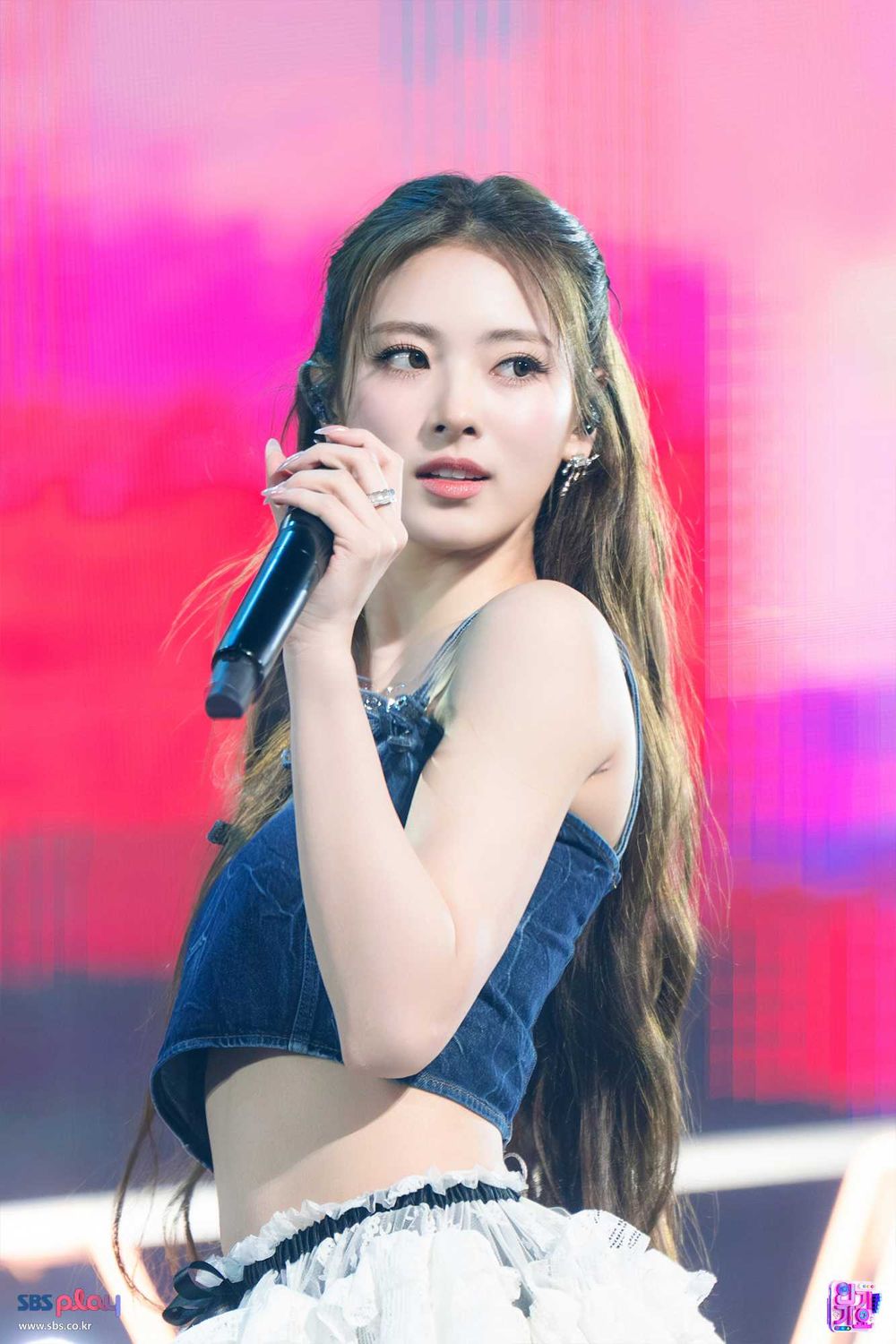 韓網熱議6位KPOP新生代濃顏系女神！寧寧古典美爆棚、Liz有娜神顏太不真實！-12