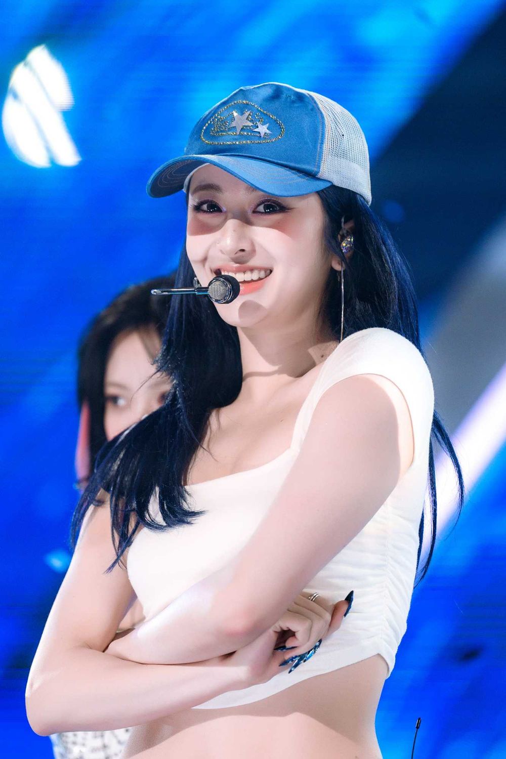 韓網熱議6位KPOP新生代濃顏系女神！寧寧古典美爆棚、Liz有娜神顏太不真實！-9