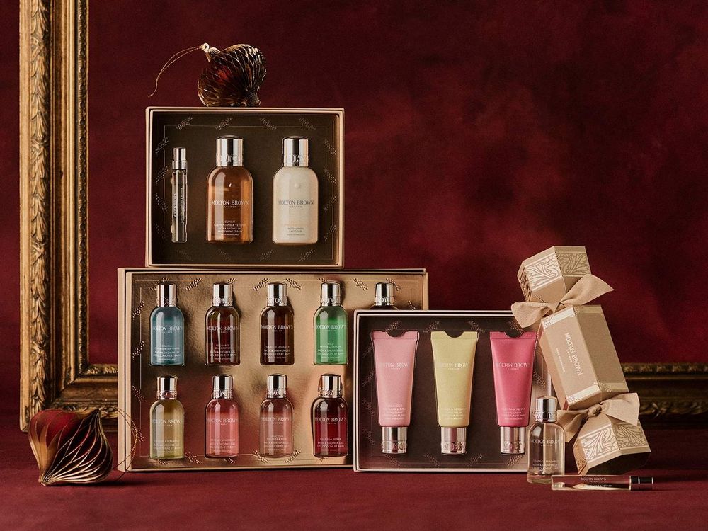 千元內入手「沐浴界愛馬仕」！英國奢華香氛Molton Brown聖誕交換禮物精選，超澎湃2025聖誕倒數月曆不用萬元！-13