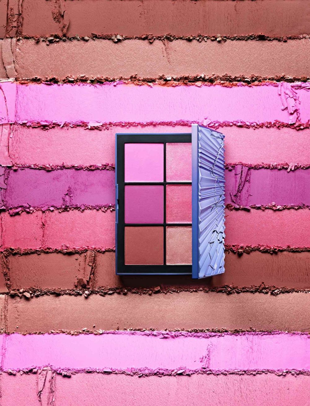 最夢幻高訂聖誕彩妝！NARS「星漾幻境系列」限量月光小白餅、四色眼影新裝太時髦，韓妞搶翻「星河打亮餅」一刷五官秒立體！-10