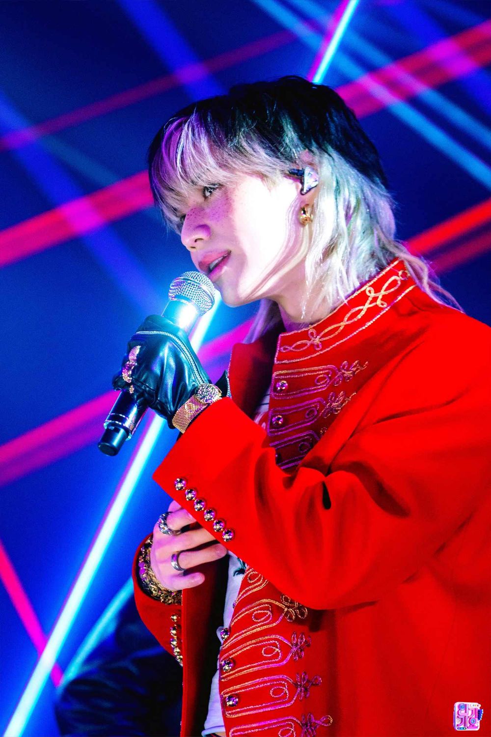 網評6位出道後實力暴風成長的KPOP男偶像！Jin、Dino全能進化，Lee Know唱功進步驚人！-3