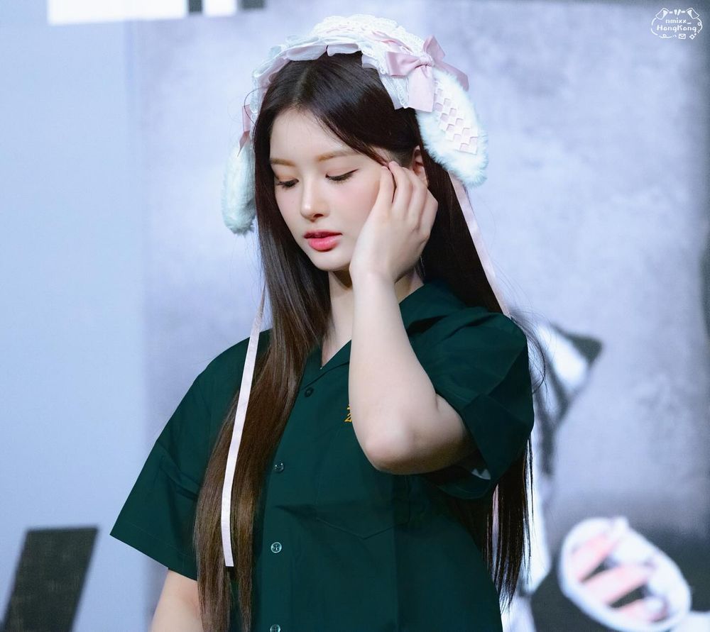 盤點7位KPOP女偶像台灣制服照！Jennie化身《想見你》女主角，Sullyoon、Winter美到上熱搜！-5