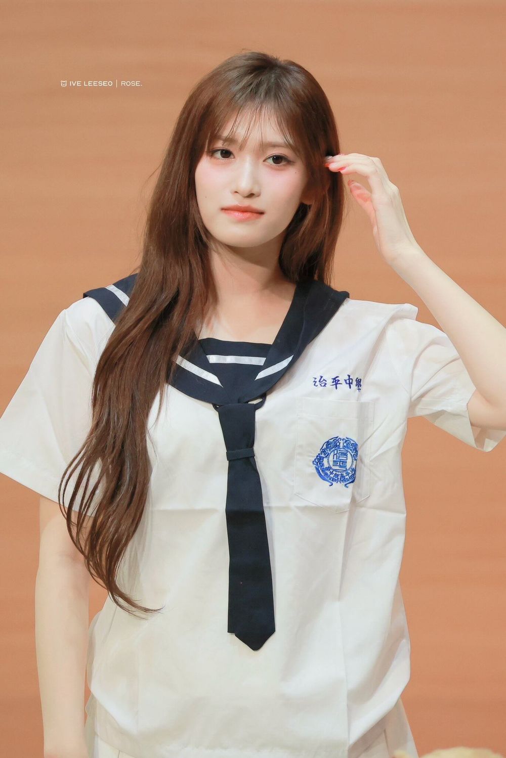 盤點7位KPOP女偶像台灣制服照！Jennie化身《想見你》女主角，Sullyoon、Winter美到上熱搜！-7