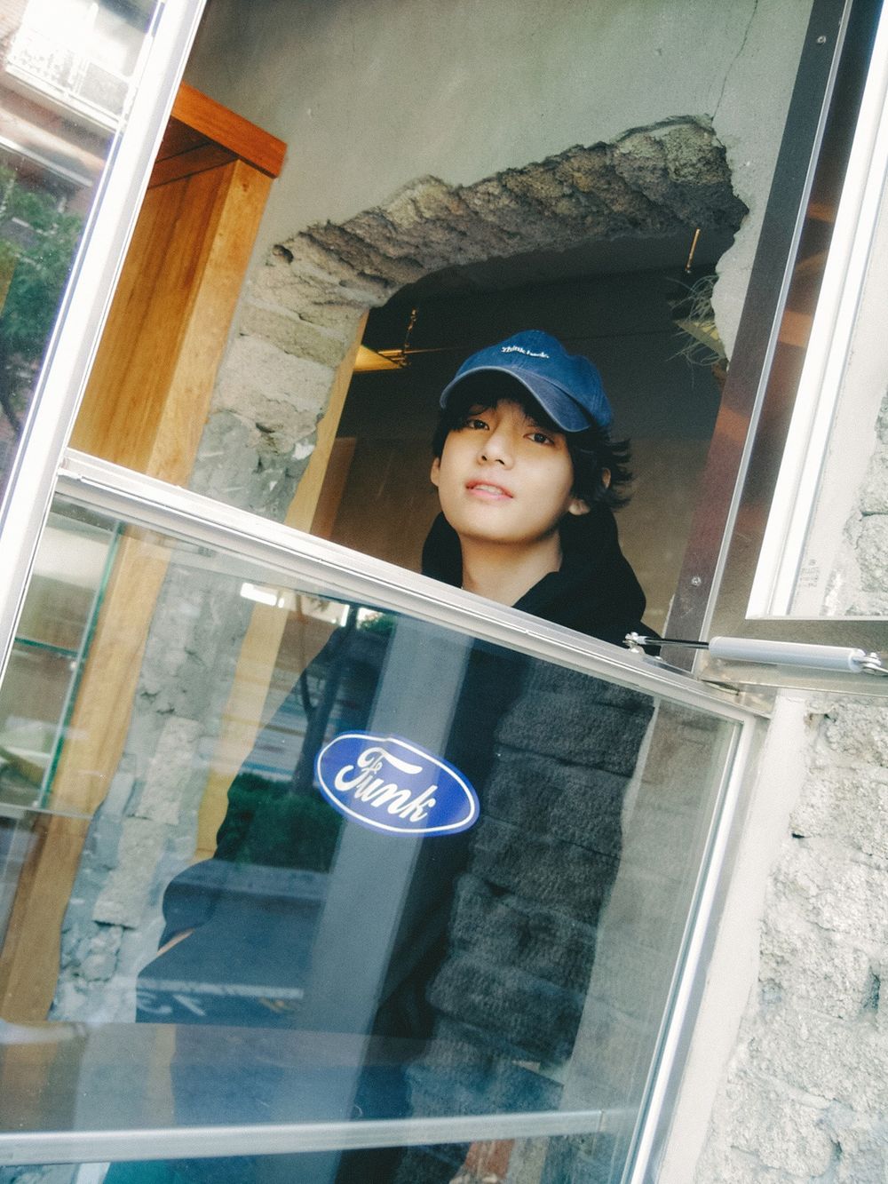 網評7位素顏也好看的KPOP男偶像！元彬帥氣顏值零死角，Felix、秀彬臉蛋亮到發光！-8