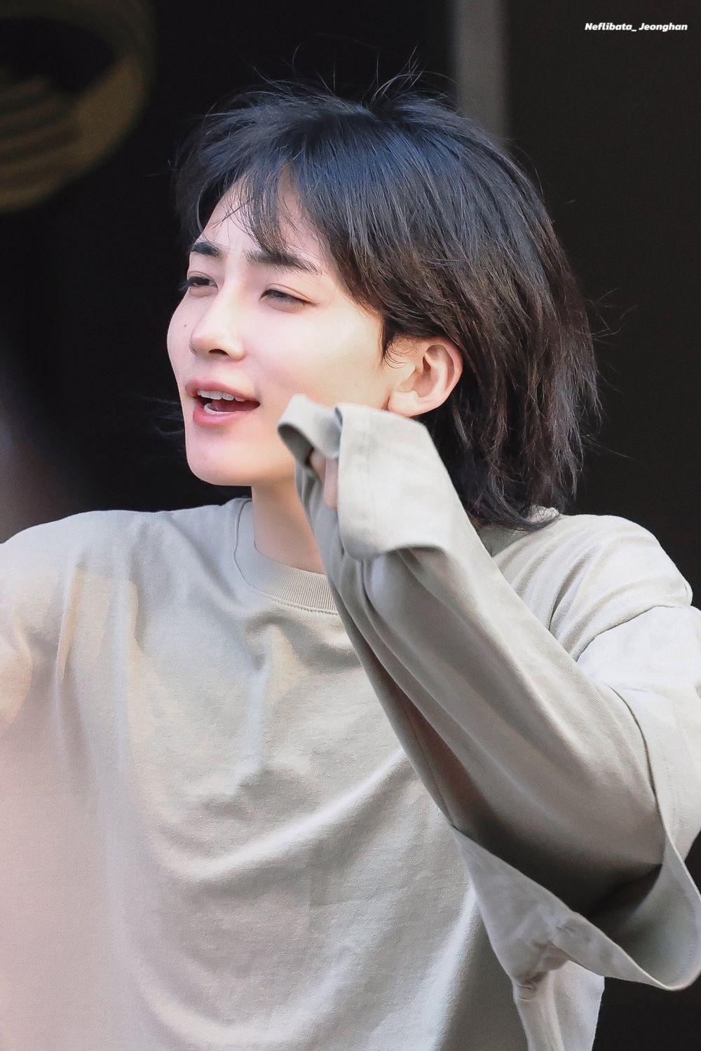 網評7位素顏也好看的KPOP男偶像！元彬帥氣顏值零死角，Felix、秀彬臉蛋亮到發光！-12