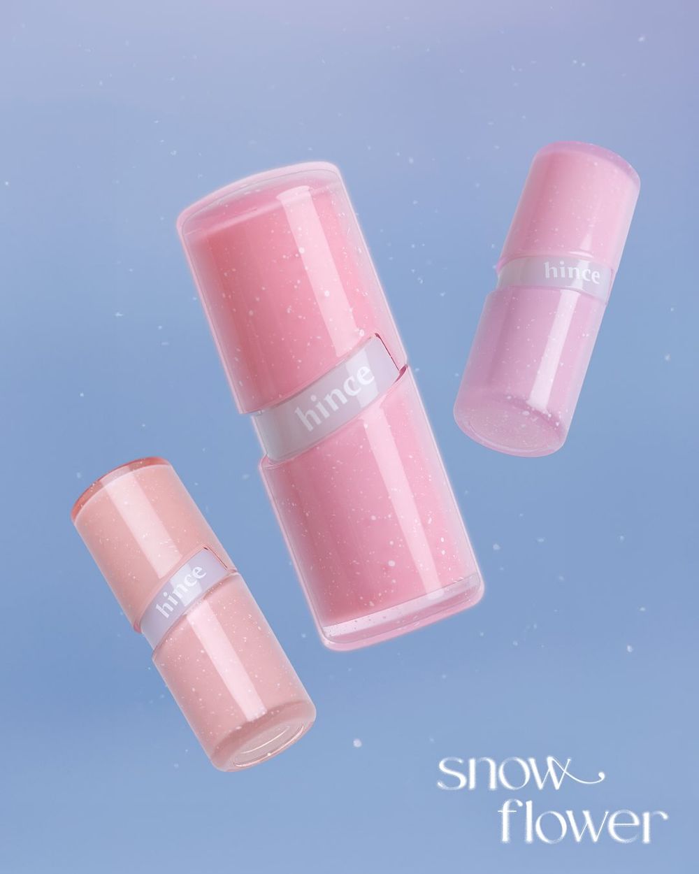 2025韓系聖誕彩妝推薦！hince「冰透唇釉、唇頰膏、粉殼氣墊」換上夢幻雪花包裝，珍珠爆閃眼影一抹眼妝超清透！-4