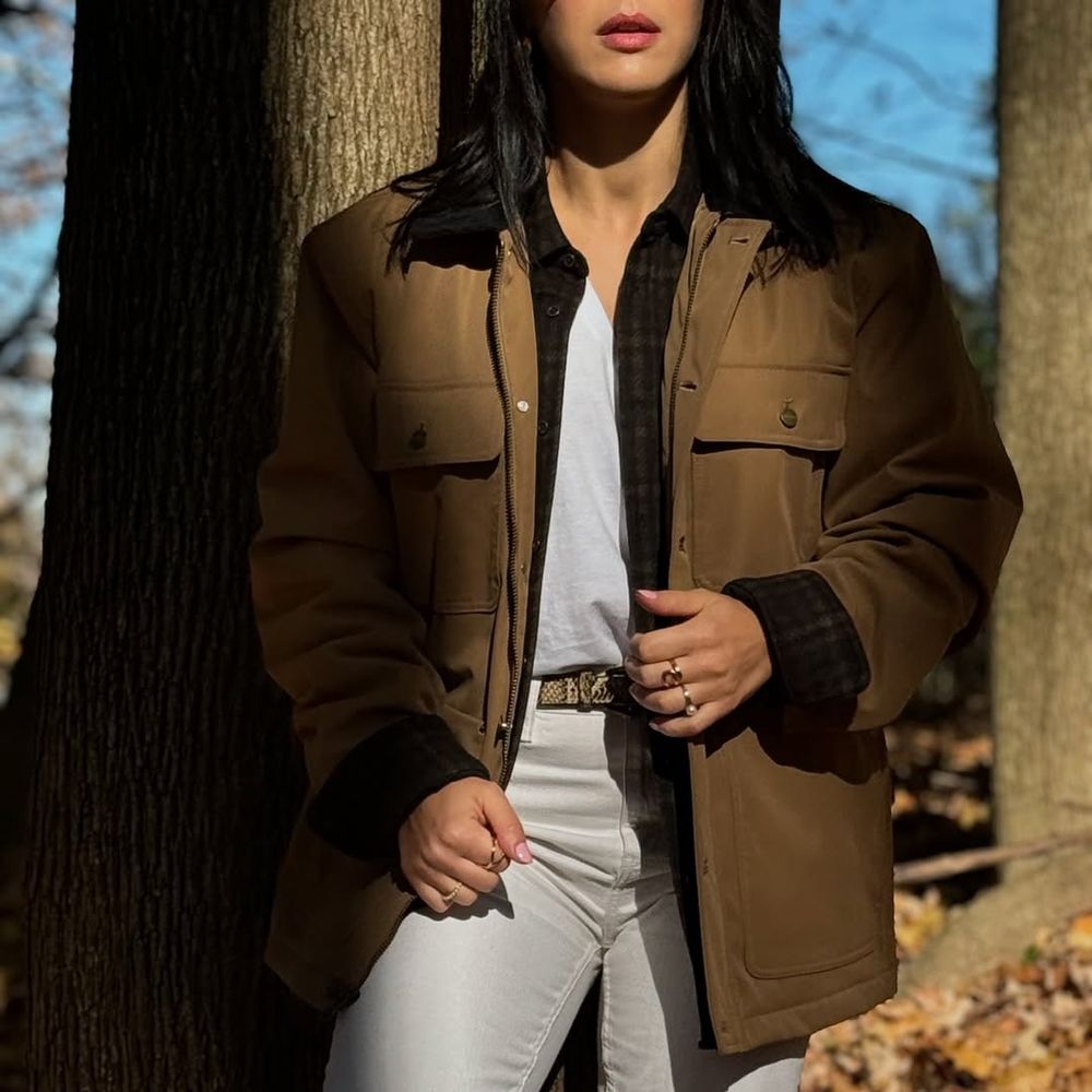 不費力也能很時髦！秋冬5招「高級版巴恩風」穿搭！長靴＋短裙是今年流行關鍵字！-3