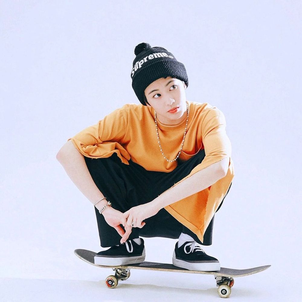 網熱議6位人氣男團「首位公開」成員！S.COUPS展現超強領導力，然竣、V初登場就封神！-6