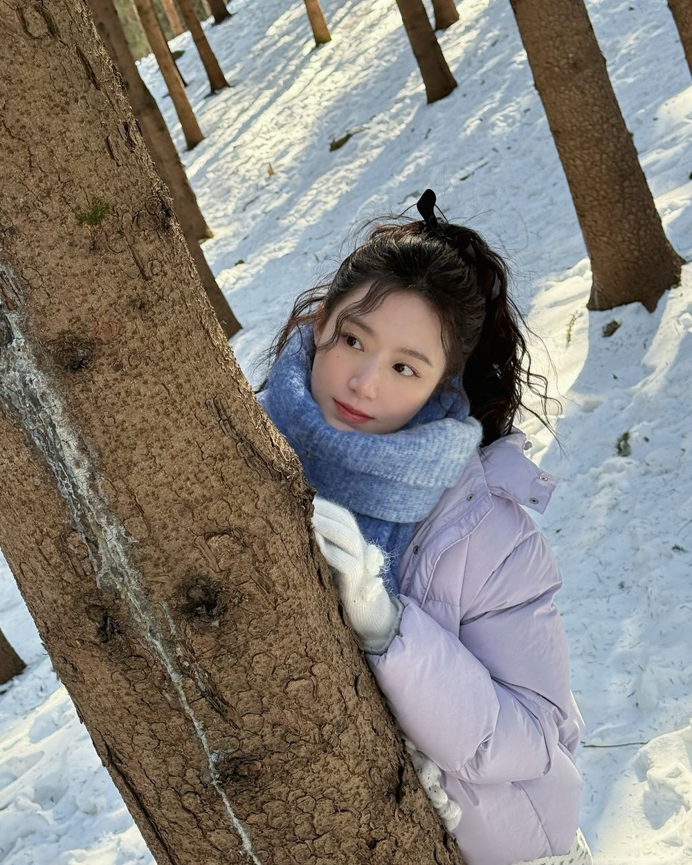 盤點6位KPOP女偶像絕美雪照特輯！Karina女友視角太心動，舒華＆薇娟化身「冬日女神」美得忍不住收藏！-12