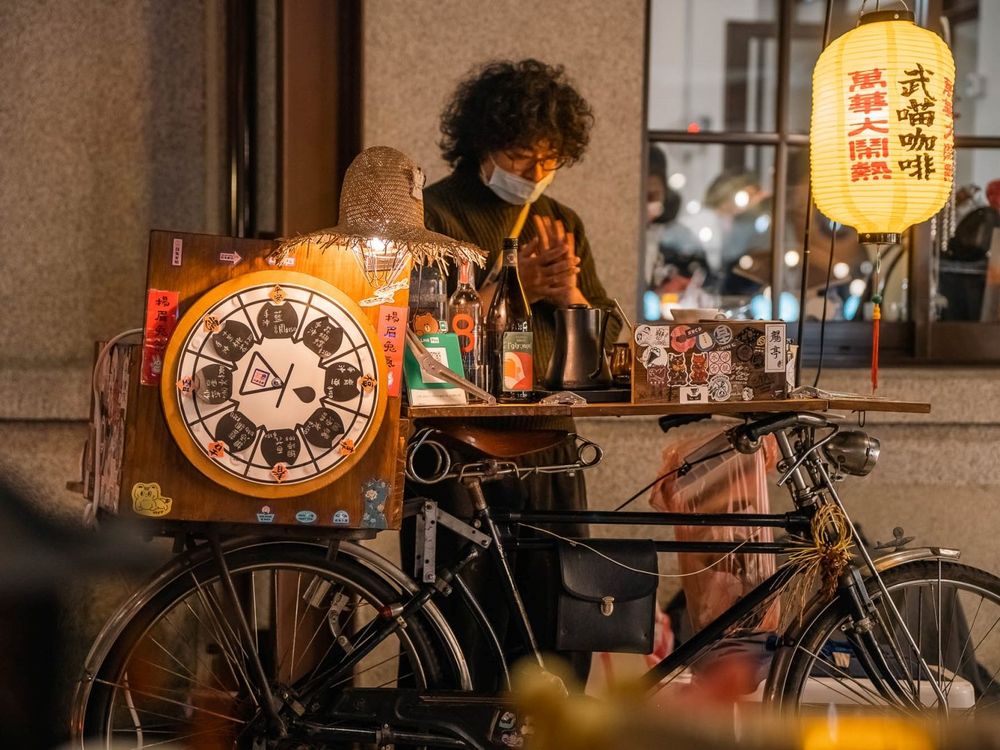 東京最大跳蚤市場登台！2025「台北蚤之市」連三天進駐松菸倉庫、近200古物店好逛到出不來！-12