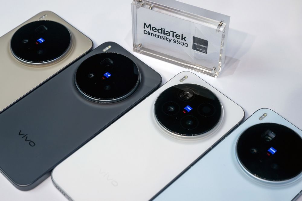 2025最新必買3大演唱會神機推薦！iPhone 17 Pro 8倍光學變焦超狂、三星這台連Felix都愛用！-2