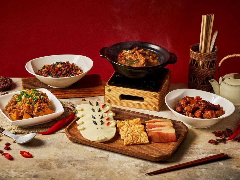 炒湘湘秋冬新菜太欠吃！「湘香地瓜粉蒸肉、湘蒜好吃排骨」鹹香下飯太犯規，還有Q翻「牛二哥刈包」要吃！-9