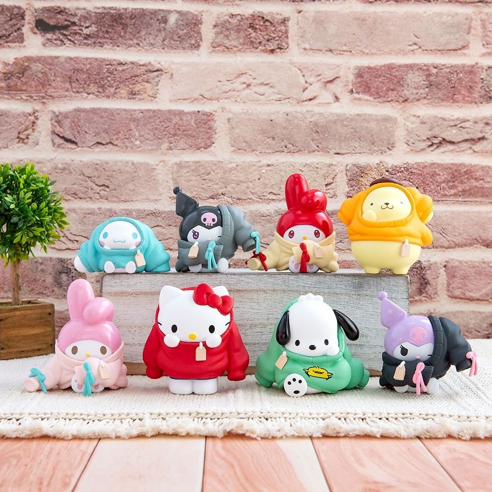 7-11開賣超可愛三麗鷗周邊！「換裝中布丁狗公仔」、帕恰狗懸掛收納袋、手機支架全都想帶回家！-2