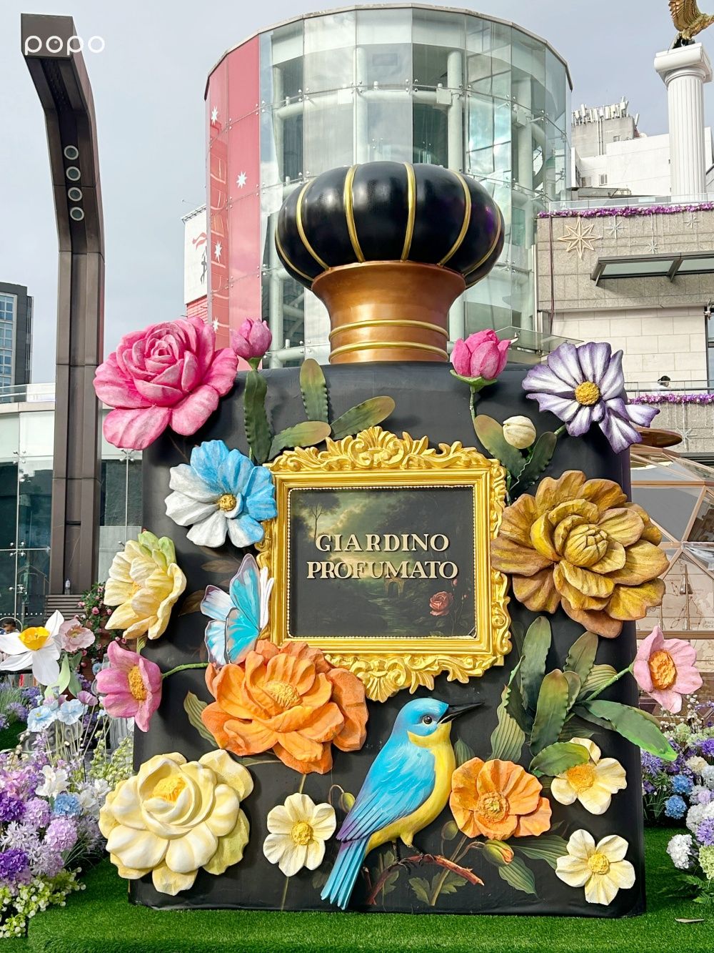 2025聖誕節最美主題裝置！愛．Sharing「威尼斯嘉年華風聖誕樹、聖母殿、香氛花園」必拍亮點一次看！-19