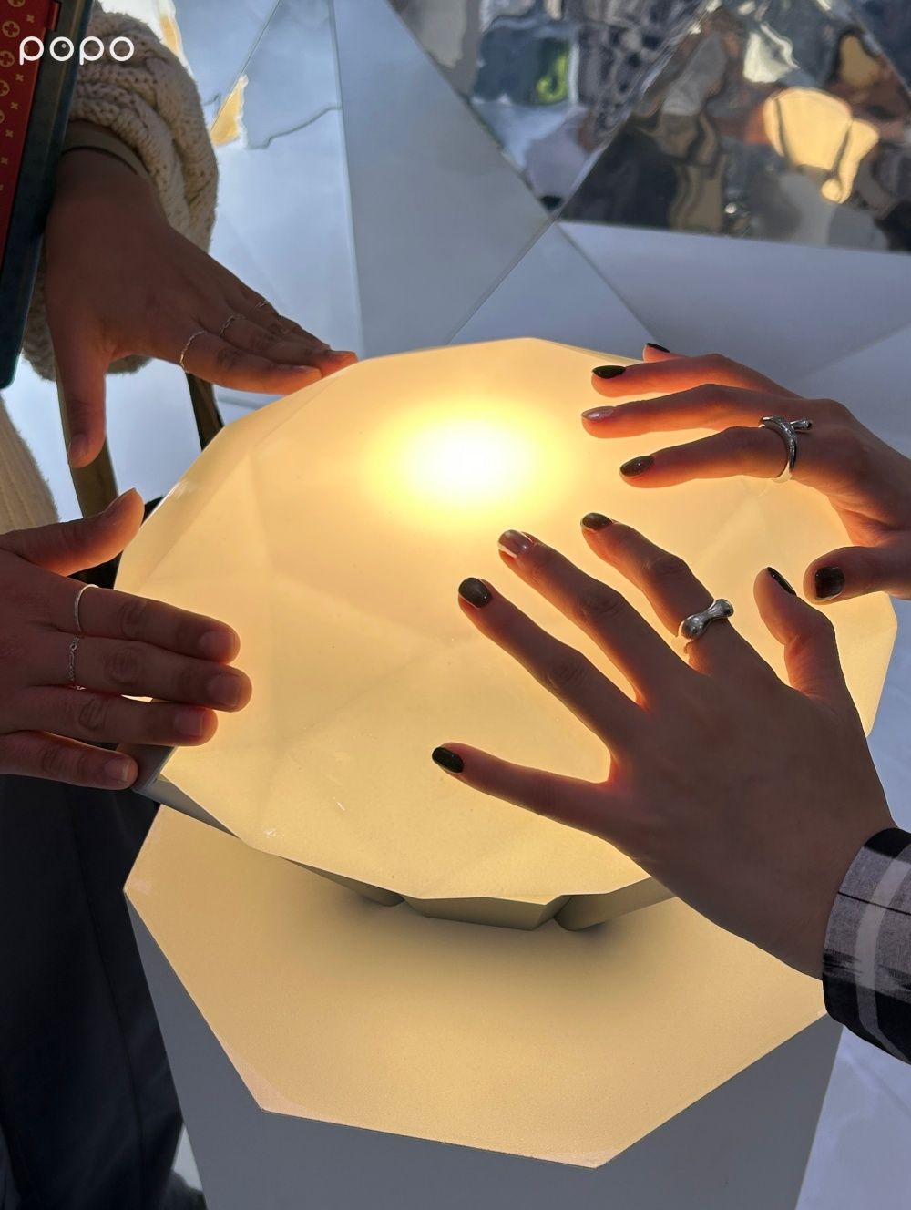 2025聖誕節最美主題裝置！愛．Sharing「威尼斯嘉年華風聖誕樹、聖母殿、香氛花園」必拍亮點一次看！-18