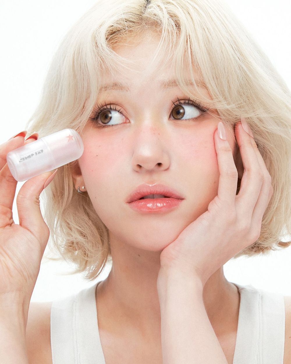 腮紅居然會說話！韓網爆火SOMI「情緒腮紅」上市秒熱賣，害羞嬌嫩粉、委屈清冷紫...，把五種心情寫在臉上！-17