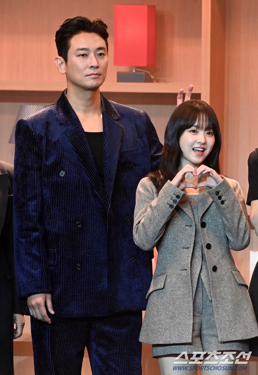 《動物方城市2》掀熱潮！盤點真人版「狐兔CP」韓星組合！秀彬＆然竣尼克茱蒂挑戰爆火，薇娟Minnie相愛相殺太可愛！-2