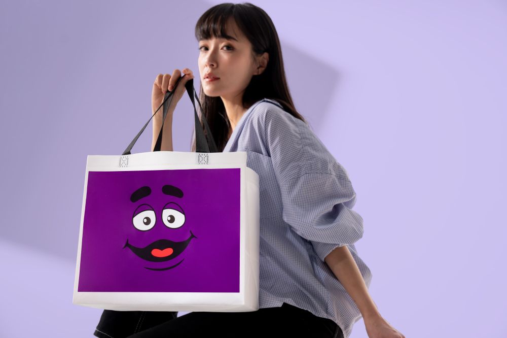 麥當勞「奶昔大哥」回來了！奶昔大哥毛毛包爆可愛、香草/草莓奶昔也敲碗成真！？-4