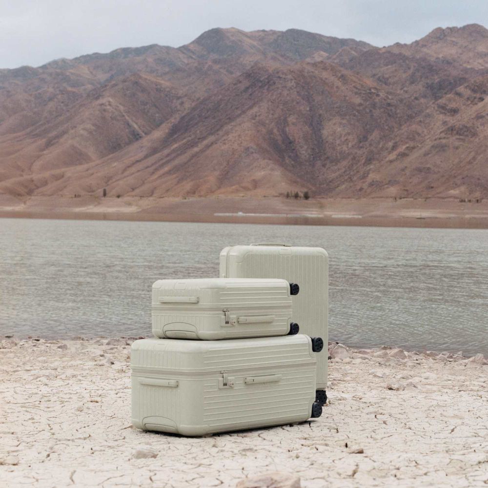 以為芭蕾粉已經夠美？RIMOWA宣布再推出「赤陶色、灰礫色」這就是大家在等的低奢配色天花板！-8