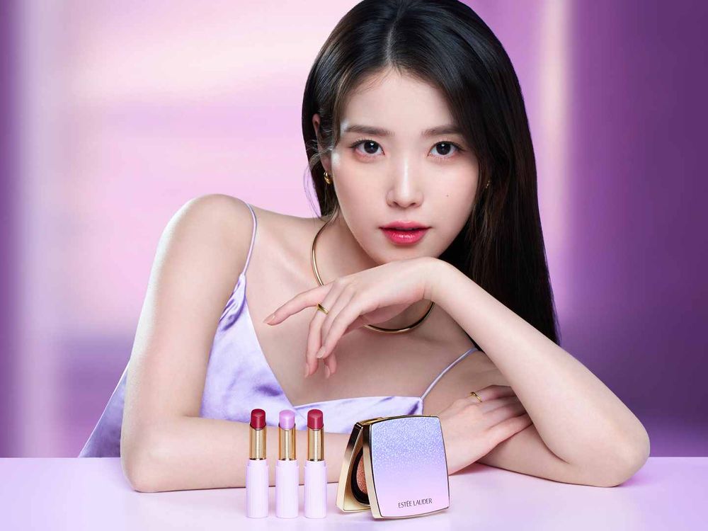 2025冬季必收IU同款潤唇膏、氣墊粉餅！ 雅詩蘭黛「韓系仙氣冰透紫」妝容 ，預約量身訂製「韓系微整級」彩妝體驗！-11