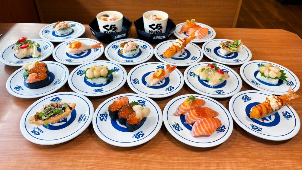 藏壽司最新滿額贈是哆啦A夢周邊小物！超可愛「絨毛束口袋、竹蜻蜓哆啦A夢陶瓷盤」免費帶回家！-10