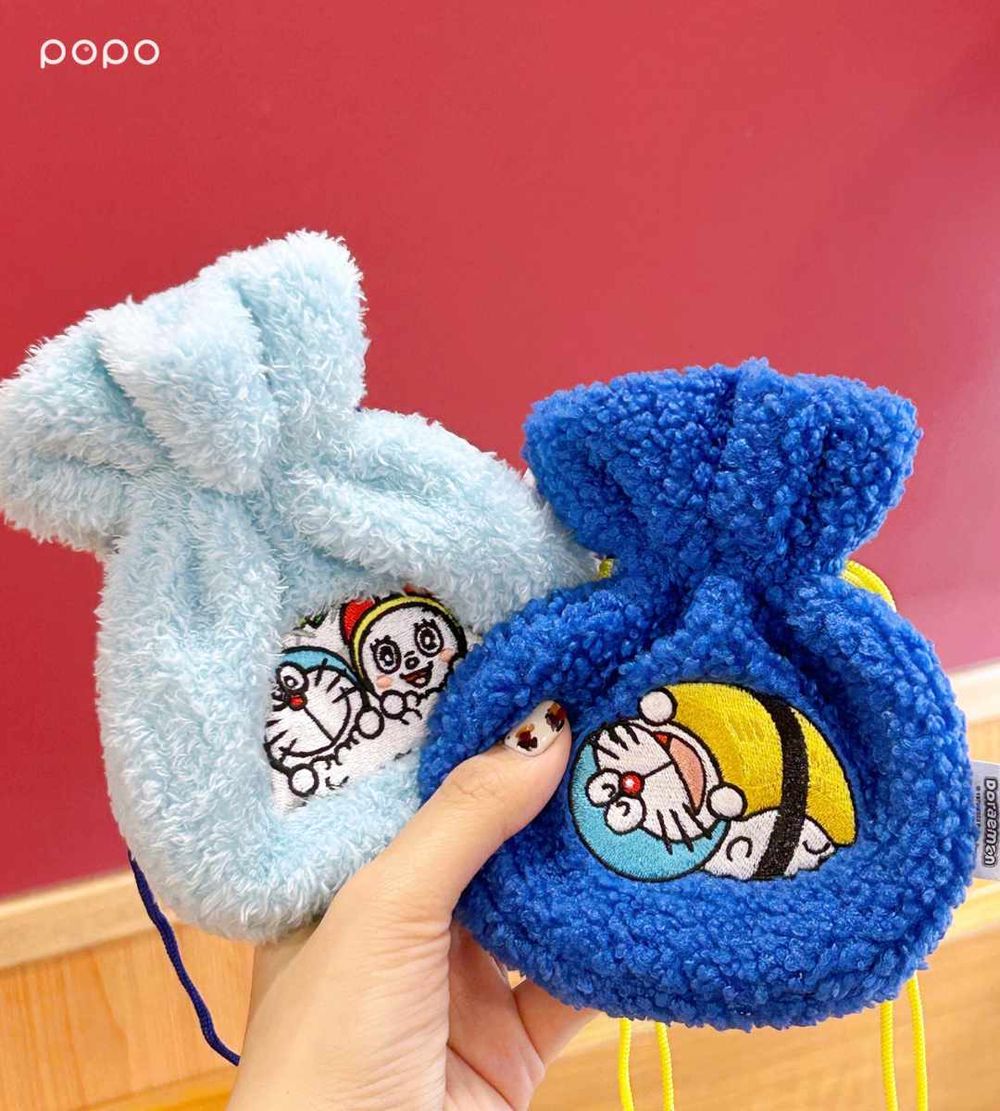 藏壽司最新滿額贈是哆啦A夢周邊小物！超可愛「絨毛束口袋、竹蜻蜓哆啦A夢陶瓷盤」免費帶回家！-5