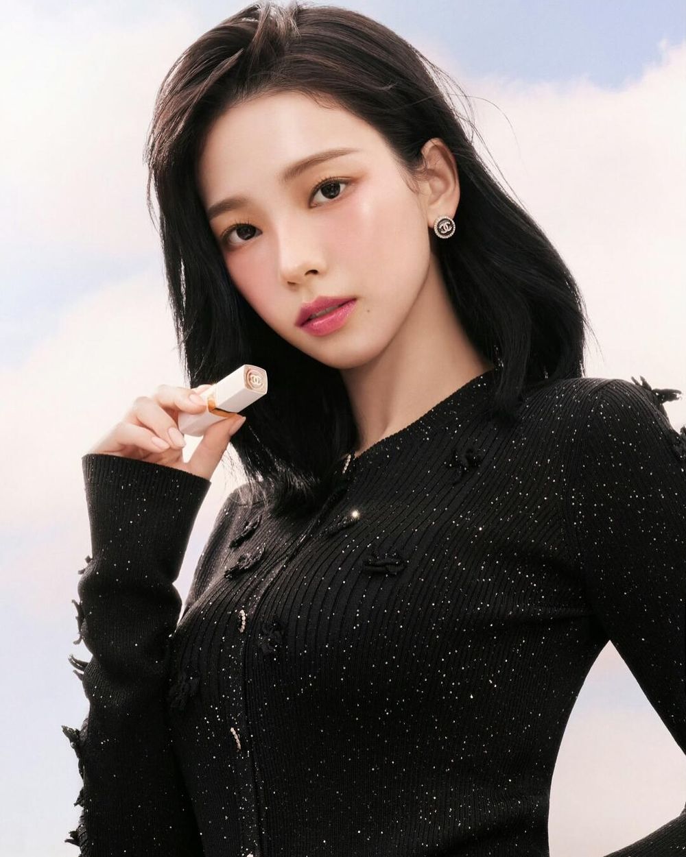 新一代人間香奈兒！CHANEL Beauty官宣Karina上任品牌大使，穩坐最高奢資源最受寵五代女愛豆！-3