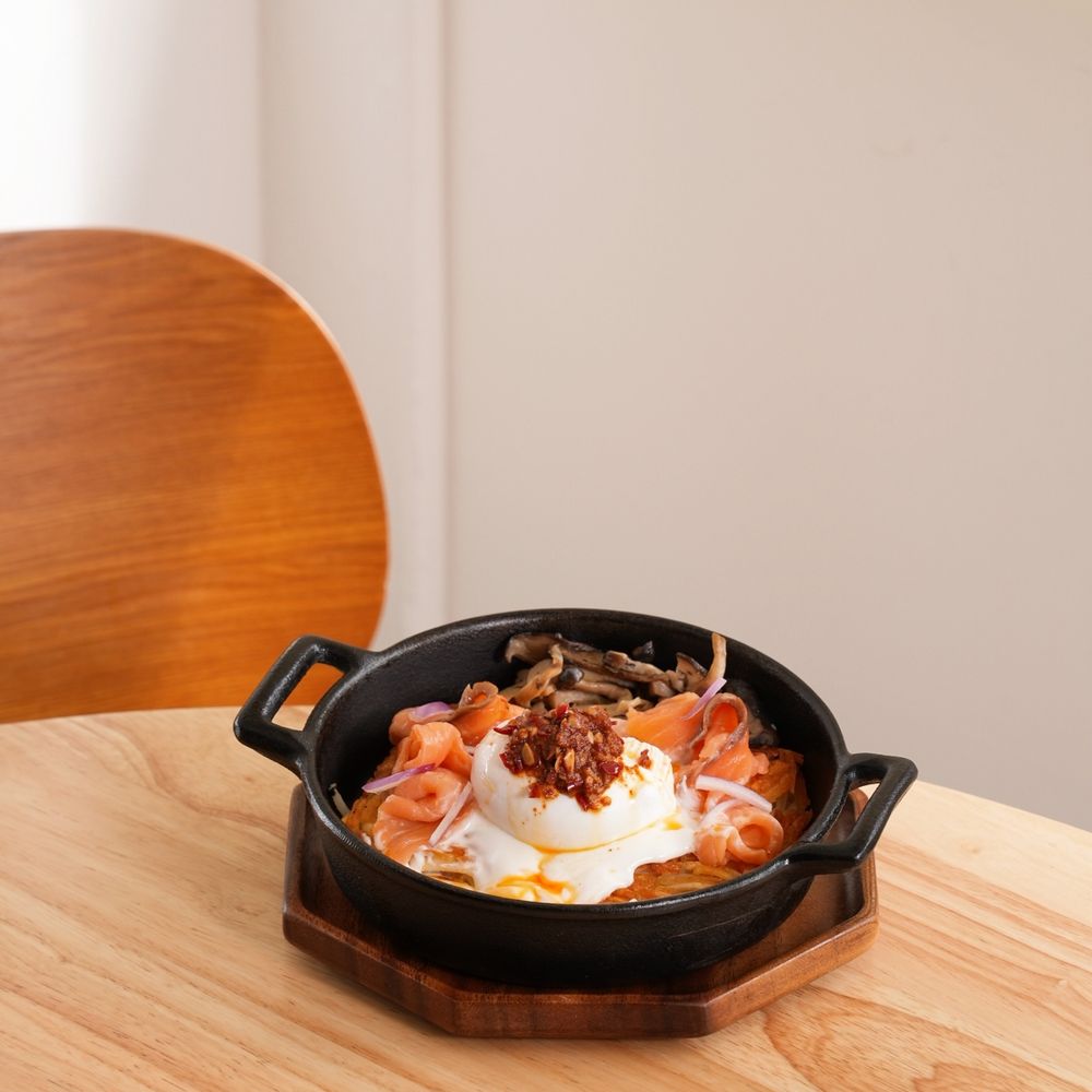 台北人氣咖啡廳LOST and Found冬季新品開賣！宜可頌聯名「泰奶阿芙佳朵、冰芯千層泰奶塔」太欠吃！-4