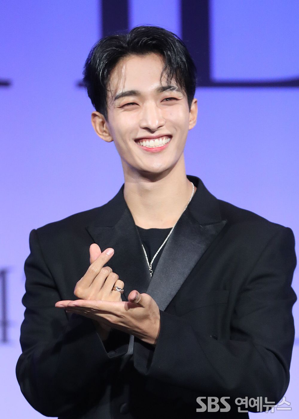 韓網票選長相受長輩喜愛的男偶像！車銀優老少通殺，秀彬、DK都是「好女婿相」-15