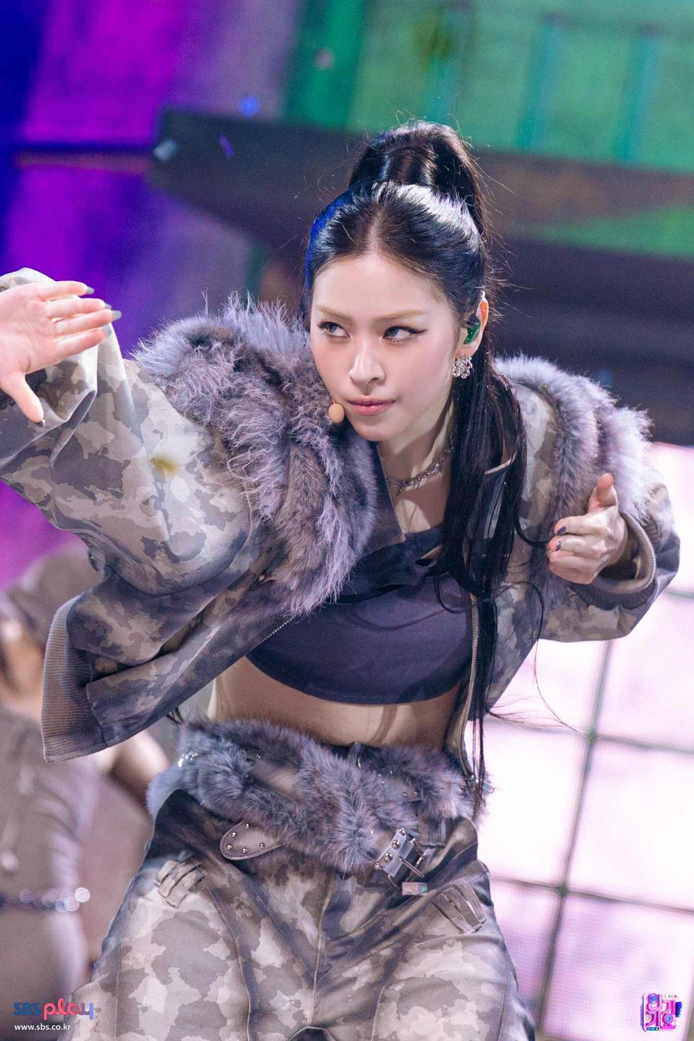 網評選天生C位氣場的KPOP女偶像TOP6！小娟存在感太強，張員瑛、Karina站著也發光！-7