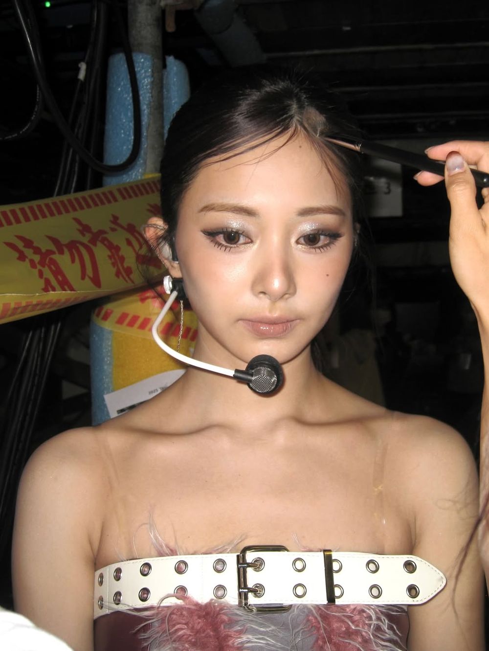 TWICE子瑜率先發文！狂曬多張幕後花絮照、高喊「回家真好」！釋出影片帽子更藏感動小巧思！-2