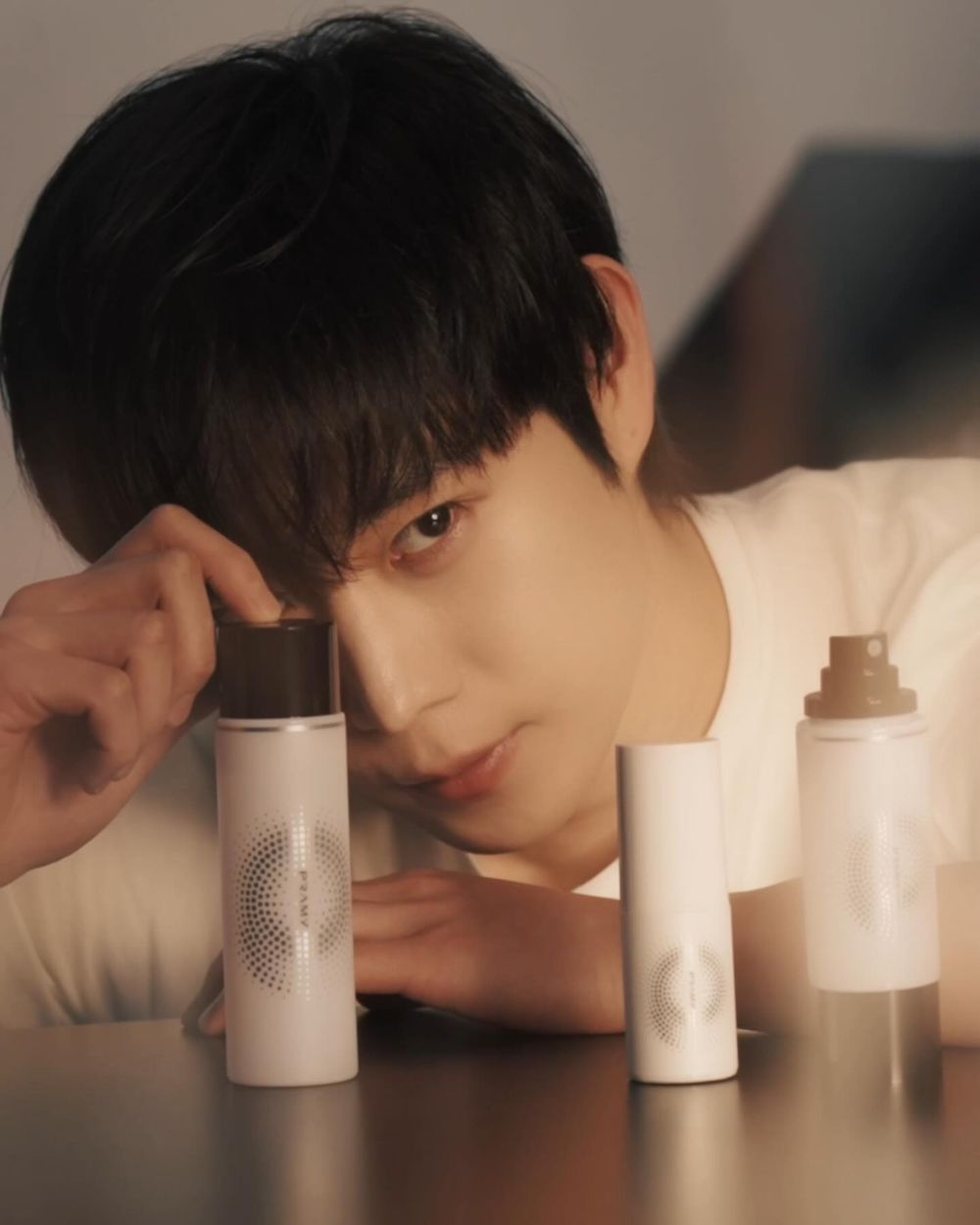 《親愛的X》金永大病態工具人尹俊瑞接新代言？！官宣柏瑞美印尼＋越南品牌大使，小紅書激推定妝好物、一噴保證不脫妝！-5