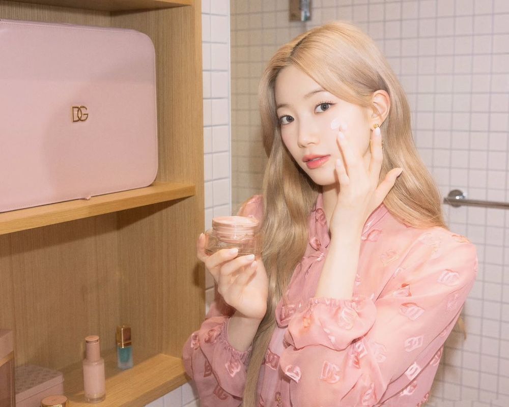 DG美妝2025「明星同款送禮清單」公開！金所炫摯愛之心香水禮盒、中村一葉亮膚組、丁海寅男友香...，通通入組！-16