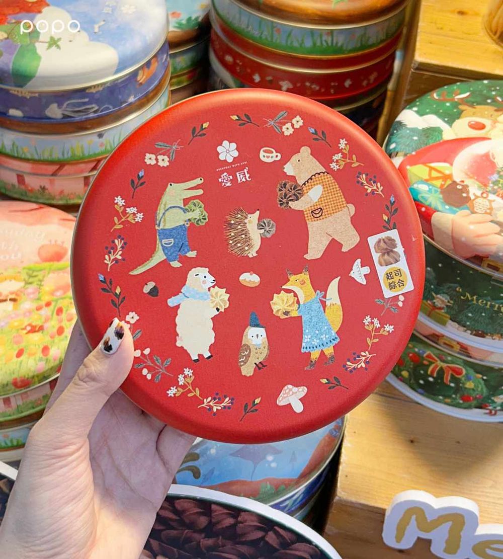 2025華泰名品城聖誕村來了！20公尺飄雪聖誕樹美翻天、3大限定打卡點&聖誕市集一次看！-6