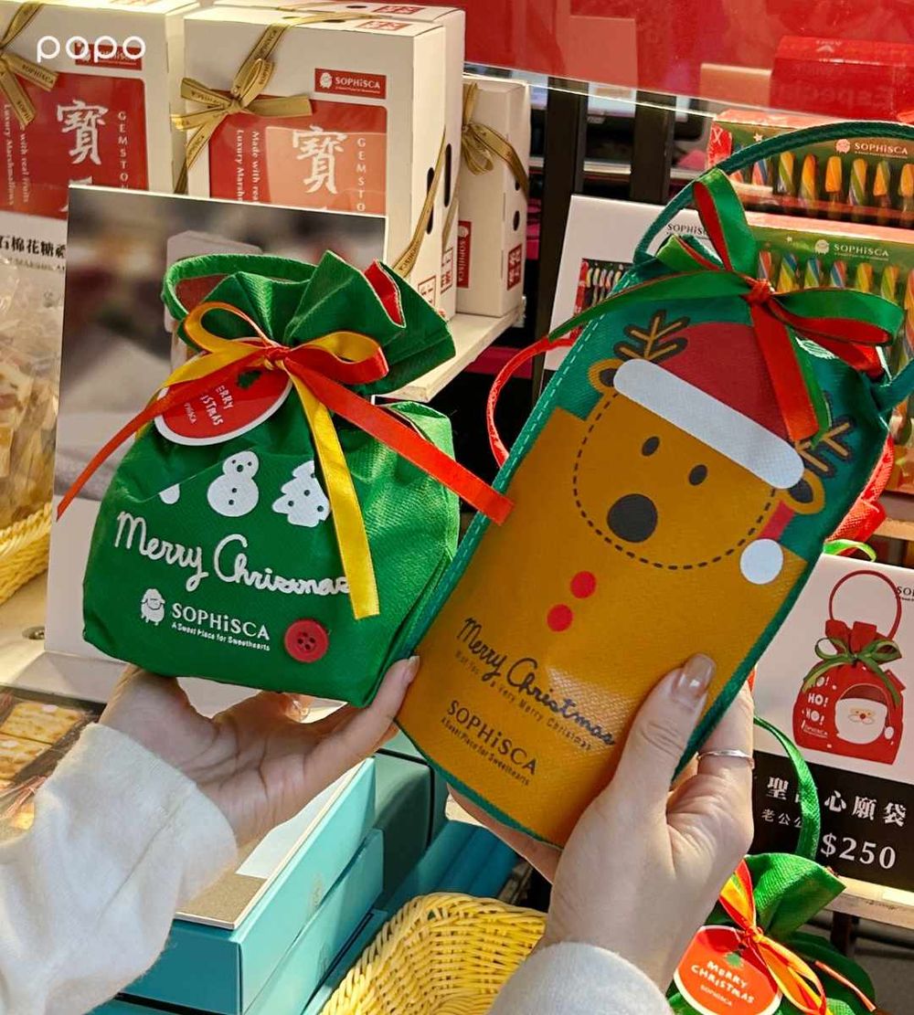 2025華泰名品城聖誕村來了！20公尺飄雪聖誕樹美翻天、3大限定打卡點&聖誕市集一次看！-3